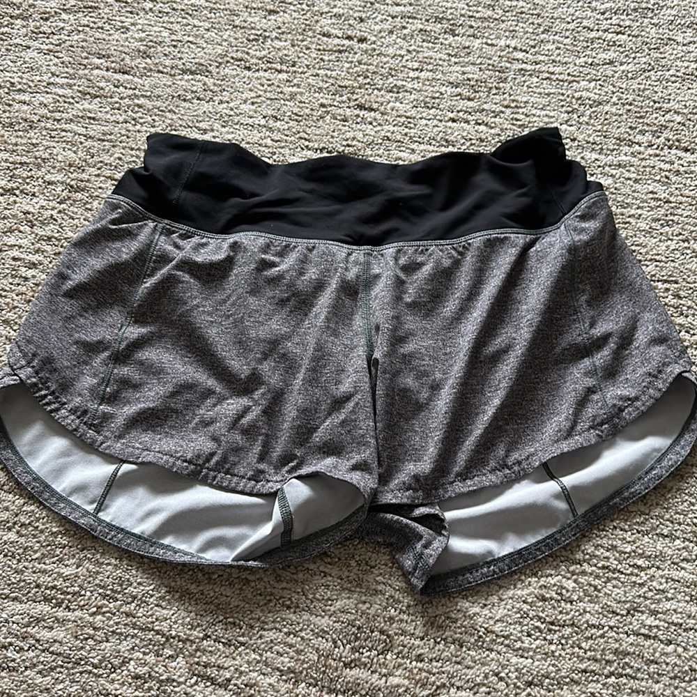Lululemon Hotty Lined Shorts. 4 Tall.